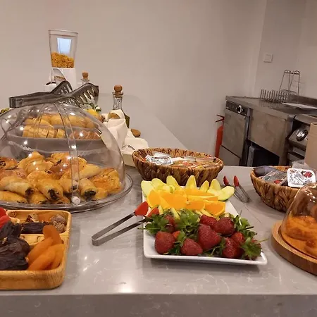 מלון דירות Bliss Loft 4*