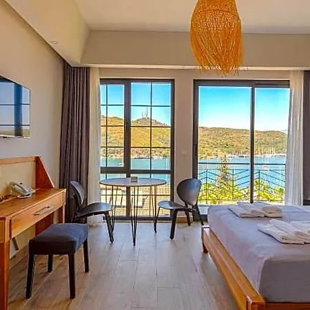 Ξενοδοχείο με διαμερίσματα Bliss Loft