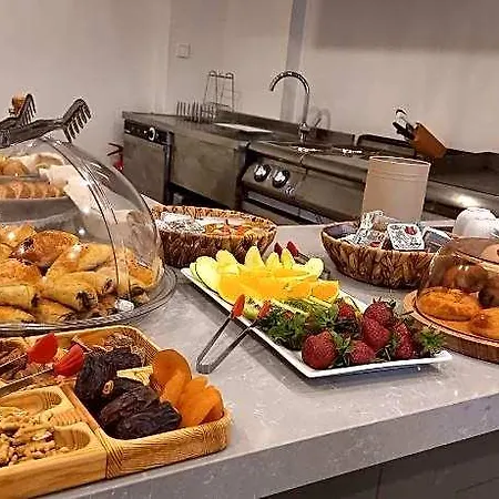 Ξενοδοχείο με διαμερίσματα Bliss Loft 4*
