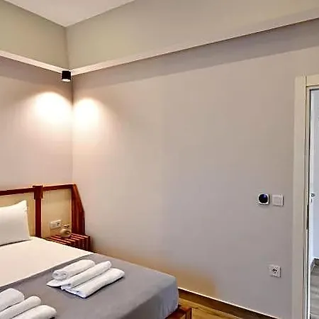 Ξενοδοχείο με διαμερίσματα Bliss Loft 4*