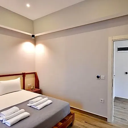 Ξενοδοχείο με διαμερίσματα Bliss Loft 4*