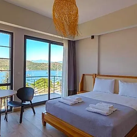 Bliss Loft 4*